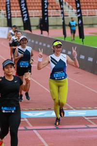 BIB: 1041, 2353
                            <button type="button" onclick="openModal(4633298)" class="btn btn-primary btn-sm float-right btn-popup" data-toggle="modal" data-target=".modal-high-quality">
                        <i class="fas fa-shopping-cart"></i> Add to Cart
                    </button>
                                            <button type="button" onclick="isThisMe(4633298, true)" class="btn btn-success btn-sm float-right btn-popup btn-isme hidden" data-toggle="tooltip" data-placement="bottom" title="นี่คือรูปของคุณใช่ไหม คลิกที่นี่เพื่อเอาเข้าอัลบั้ม">
                        <i class="fas fa-plus"></i> Add to album
                    </button>
                    <button type="button" onclick="isThisMe(4633298, false)" class="btn btn-warning btn-sm float-right btn-popup btn-isnotme hidden">
                        <i class="fas fa-ban"></i> Remove from album
                    </button>